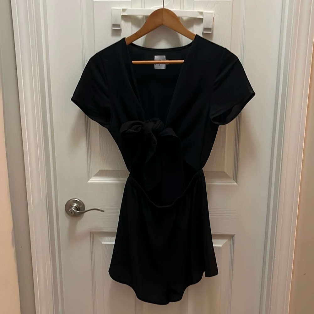 Princess Polly tie front romper